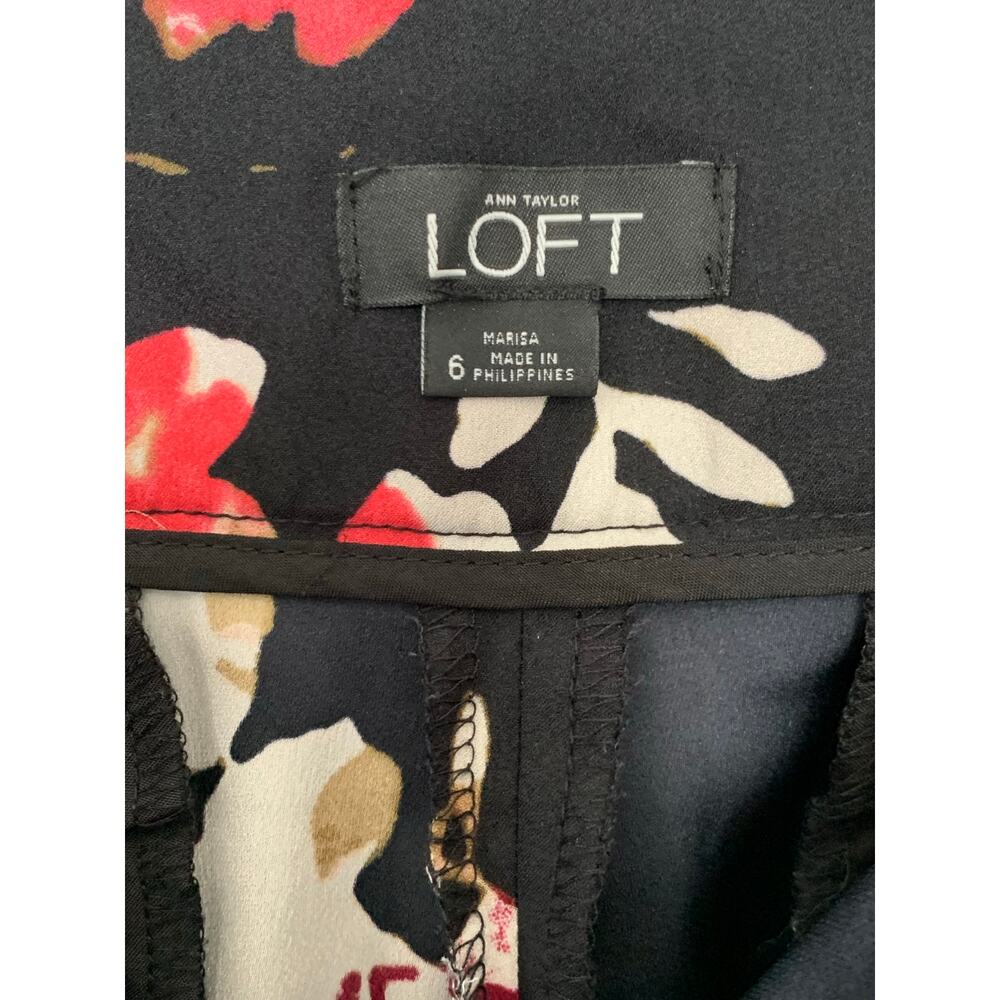 LOFT Drapey Floral Marisa Fit Pants Size 6 - Picture 8 of 10